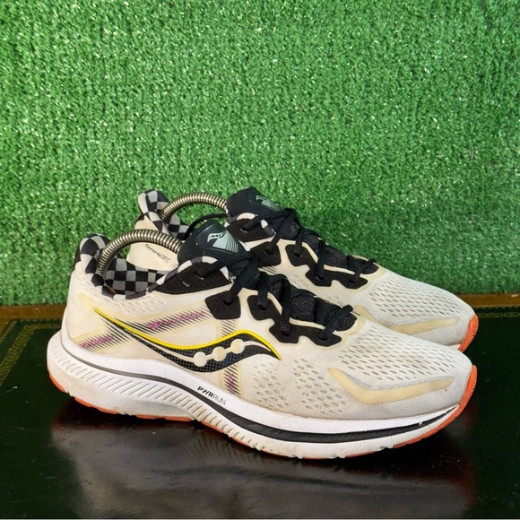 Saucony Shoes - Saucony Omni 20 Sail Black S10681-40 Women’s Size 9